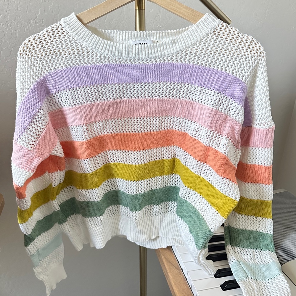 27 miles sweater 
100% cotton 
Gently used